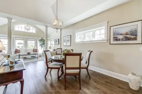 12 Stoneridge Crescent Niagara-on-the-lake ON L0S 1J1