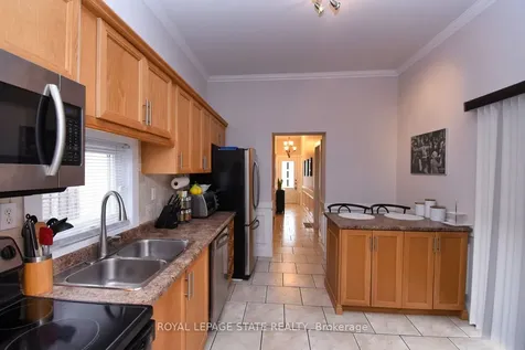 113 Steven Street Hamilton ON L8L 5N7