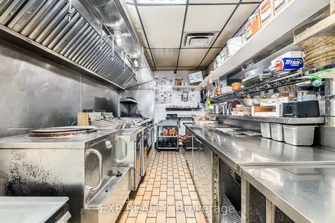 704 Fourteenth Street W Cornwall ON K6J 5T9