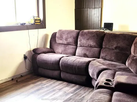 214 Addington Road 2 N/a Addington Highlands ON K0H 2G0