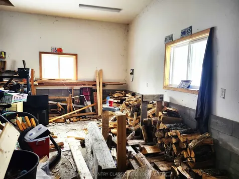 214 Addington Road 2 N/a Addington Highlands ON K0H 2G0