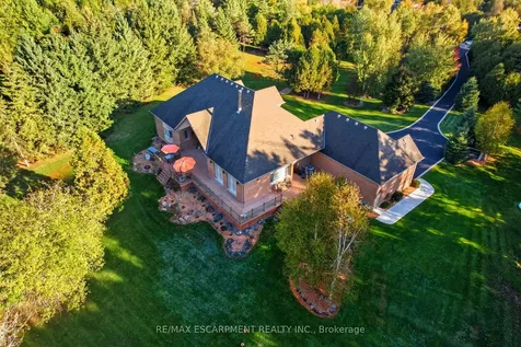 4058 Maddaugh Road Puslinch ON N0B 2J0