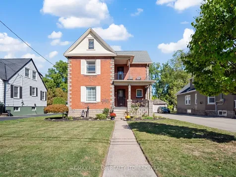 18 Emerick Avenue Fort Erie ON L2A 2W3