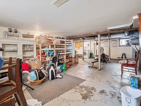 18 Emerick Avenue Fort Erie ON L2A 2W3