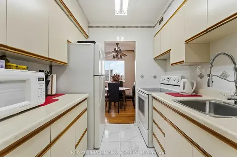 198 Scott Street St. Catharines ON L2N 5T3
