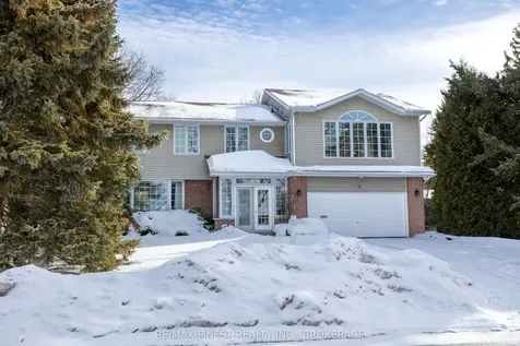 38 Lakeland Point Drive Kingston ON K7M 4E7