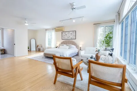 38 Lakeland Point Drive Kingston ON K7M 4E7