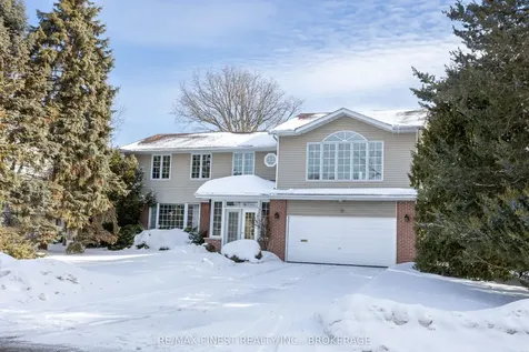 38 Lakeland Point Drive Kingston ON K7M 4E7