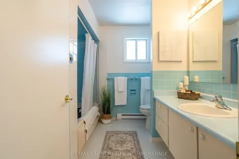 38 Lakeland Point Drive Kingston ON K7M 4E7