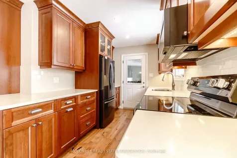 2584 Bensfort Road Peterborough ON K9J 1C9