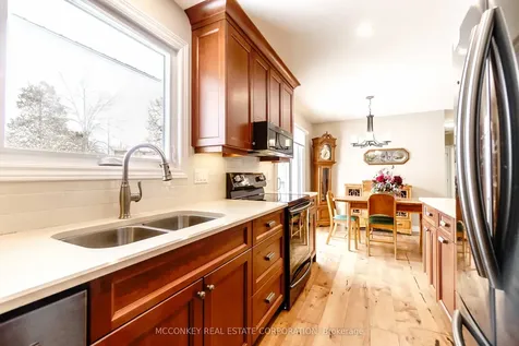 2584 Bensfort Road Peterborough ON K9J 1C9