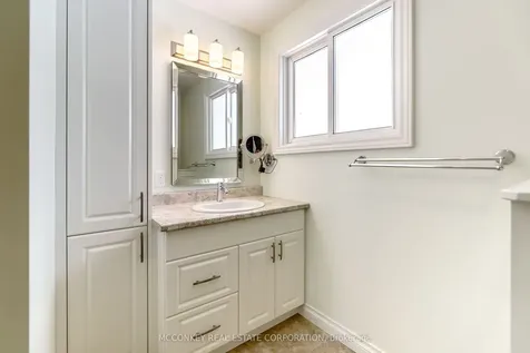 2584 Bensfort Road Peterborough ON K9J 1C9