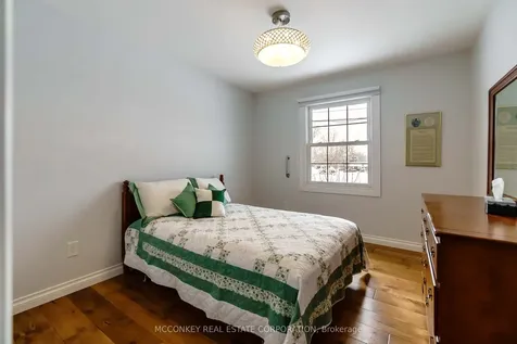 2584 Bensfort Road Peterborough ON K9J 1C9
