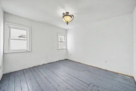 36 River Street Thorold ON L0S 1K0
