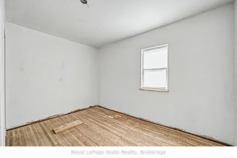 36 River Street Thorold ON L0S 1K0