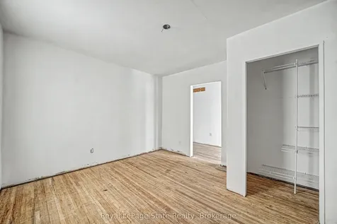 36 River Street Thorold ON L0S 1K0