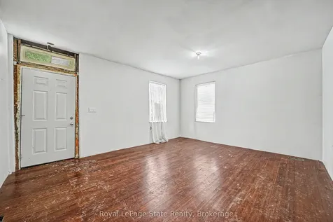36 River Street Thorold ON L0S 1K0