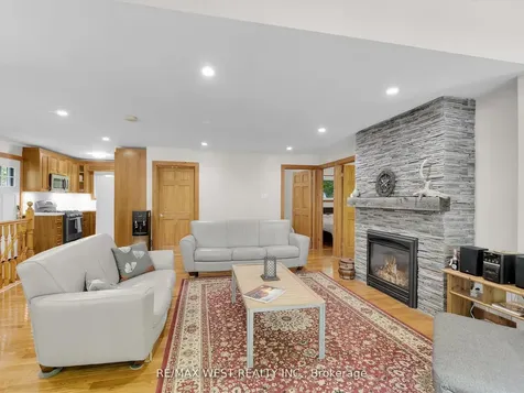 1091 Mcarthur Point Road Lake Of Bays ON P0B 1A0