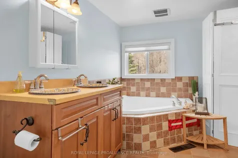 369 5th Concession Road S Addington Highlands ON K0H 1P0