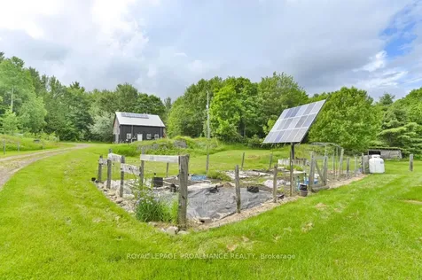 369 5th Concession Road S Addington Highlands ON K0H 1P0