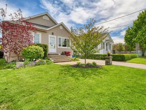 28 Charles Avenue St. Catharines ON L2M 5S9