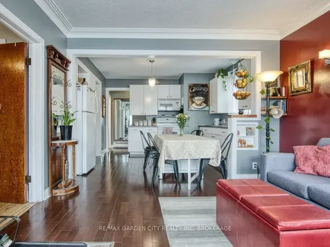 28 Charles Avenue St. Catharines ON L2M 5S9
