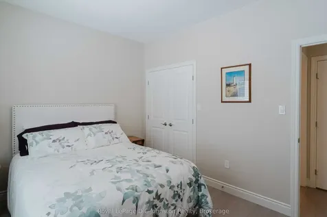 228 Grey Street S Saugeen Shores ON N0H 2L0