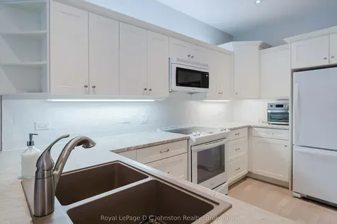 228 Grey Street S Saugeen Shores ON N0H 2L0
