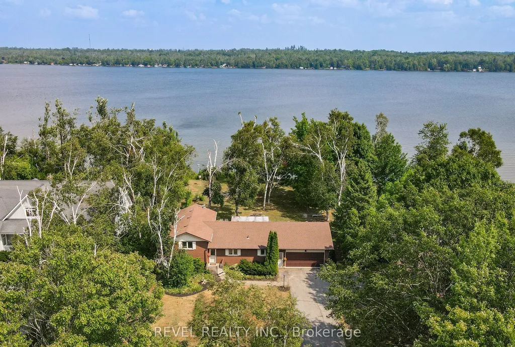 126 Pinewood Boulevard Kawartha Lakes ON K0M 2T0