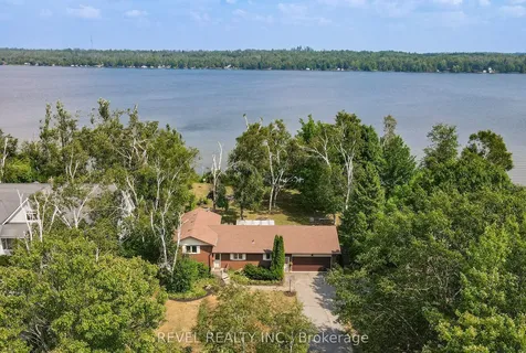126 Pinewood Boulevard Kawartha Lakes ON K0M 2T0