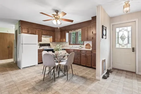 126 Pinewood Boulevard Kawartha Lakes ON K0M 2T0