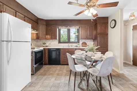 126 Pinewood Boulevard Kawartha Lakes ON K0M 2T0