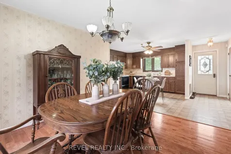 126 Pinewood Boulevard Kawartha Lakes ON K0M 2T0