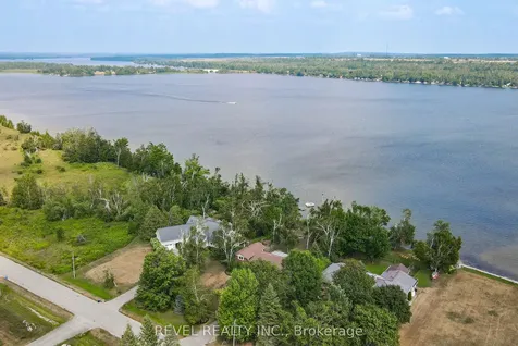 126 Pinewood Boulevard Kawartha Lakes ON K0M 2T0