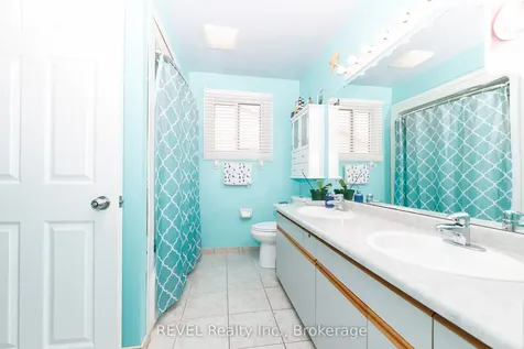 6251 Sherri Avenue Niagara Falls ON L2H 2W7