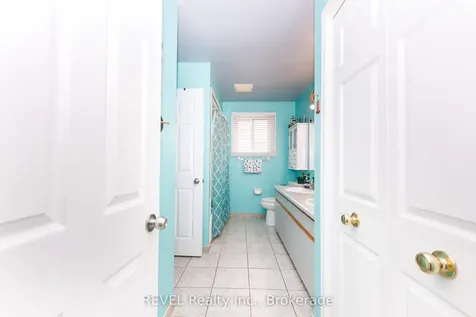 6251 Sherri Avenue Niagara Falls ON L2H 2W7