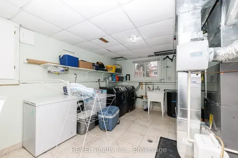 6251 Sherri Avenue Niagara Falls ON L2H 2W7