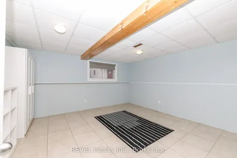 6251 Sherri Avenue Niagara Falls ON L2H 2W7