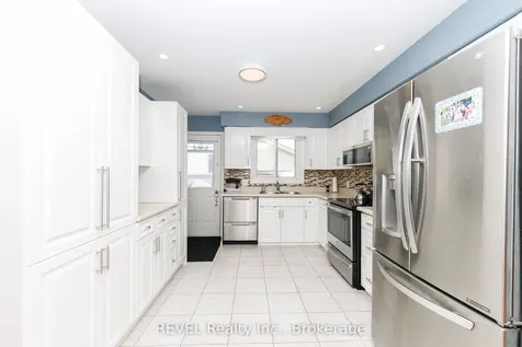 6251 Sherri Avenue Niagara Falls ON L2H 2W7