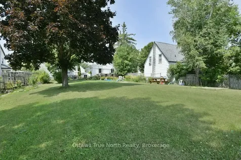 2572 County Road 29 Road N Mississippi Mills ON K0A 2X0