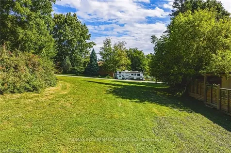 24 Rosebough Street Hamilton ON L9H 5C5