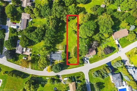 24 Rosebough Street Hamilton ON L9H 5C5