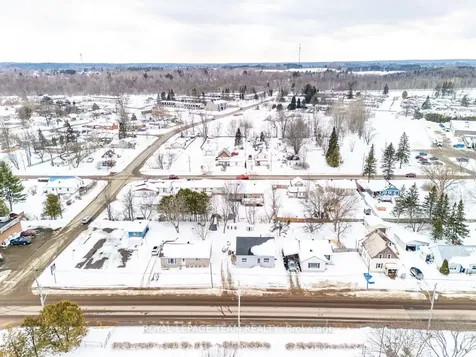 1120 Pembroke Street W Pembroke ON K8A 5R5