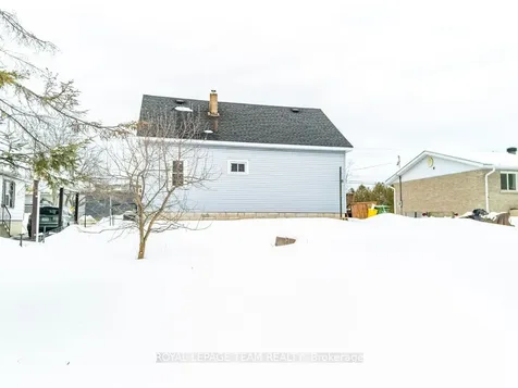 1120 Pembroke Street W Pembroke ON K8A 5R5