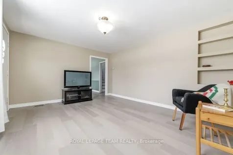 1120 Pembroke Street W Pembroke ON K8A 5R5