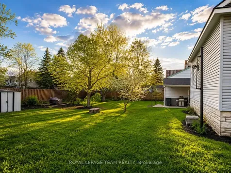 1120 Pembroke Street W Pembroke ON K8A 5R5