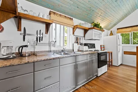 12343 Lakeshore Road Wainfleet ON L0S 1V0