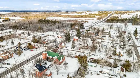 62 King Street E Kawartha Lakes ON K0L 2W0