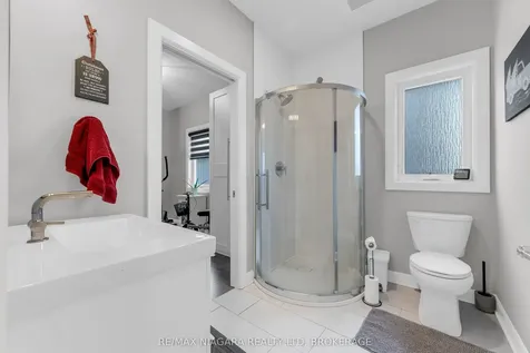 5 Heron Pointe Road Port Colborne ON L3K 6A9