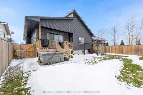 5 Heron Pointe Road Port Colborne ON L3K 6A9